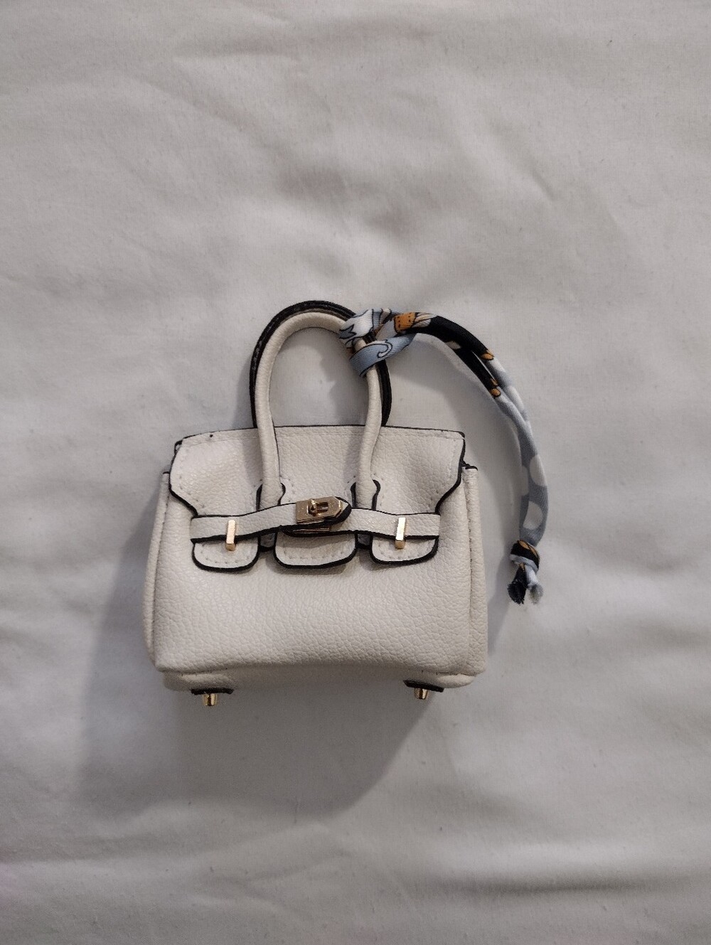 Luxury Mini Handbag Women's White Textured Top-Handle Bag Charm